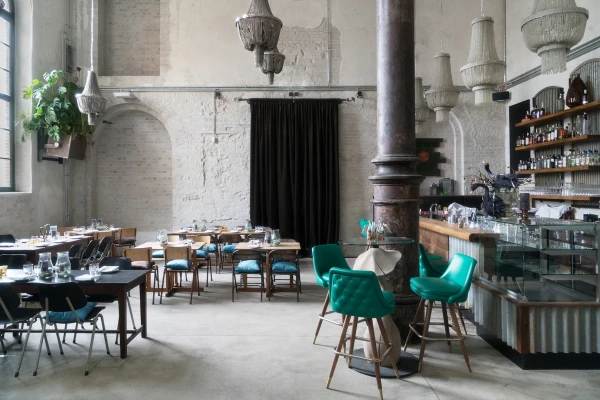 Bötzow Berlin, La Soupe Populaire Canteen, Sichtestrich, Designestrich