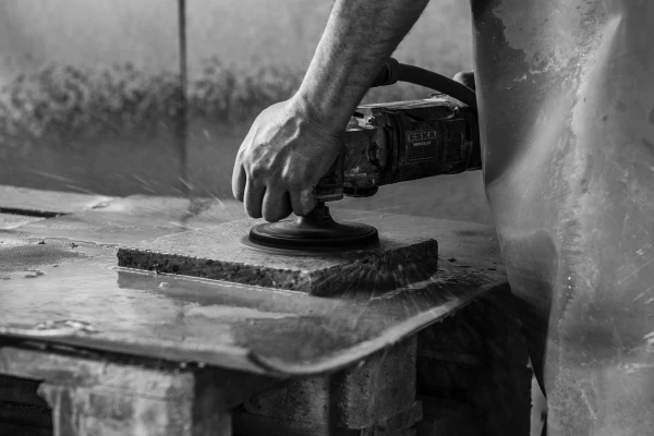 Sichtestrich, Terrazzo, Muster, Designboden, Handarbeit, Schwarz-Weiß, Schleifen