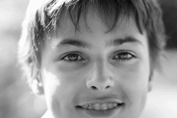 Portrait, Junge, Schwarz-Weiß